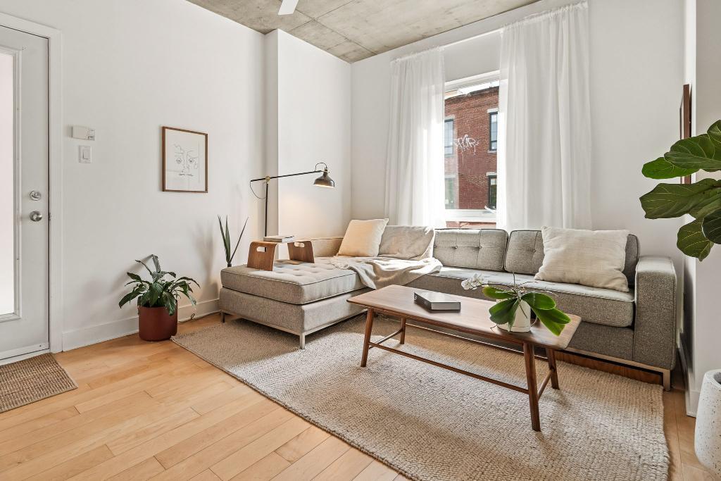 1841 Rue de Chambly, Montreal, QC, Canada — photo 3