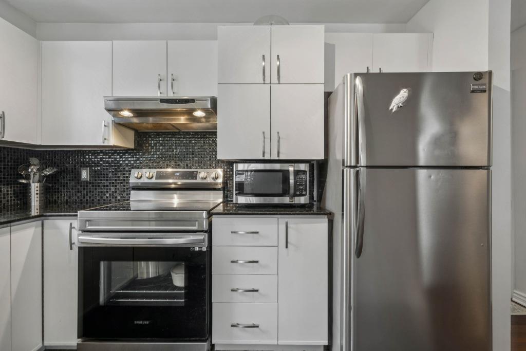 3550 Boulevard Notre-Dame, Laval, QC, Canada — photo 3