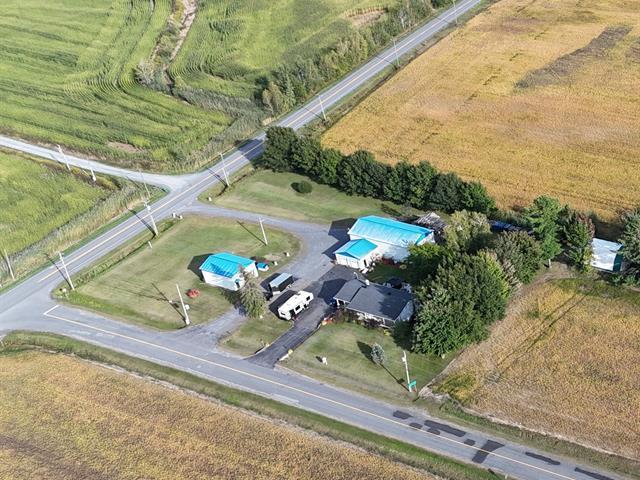 1175 Ch. des Bouleaux — photo 2