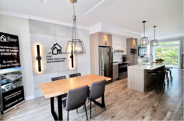MAGNIFIQUE CONDO DE LUXE 5½ SUR 2 ÉTAGES À LOUER – CONSTRUCTION RÉCENTE (2021) – AUCUN VOISIN À L'ARRIÈRE 3