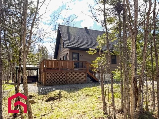 124 1re Avenue — photo 1
