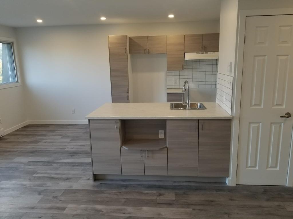 89 Churchill Blvd Greenfield Park — photo 2