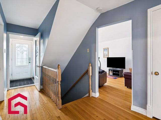 321 323 Rue Benoit E. — photo 2