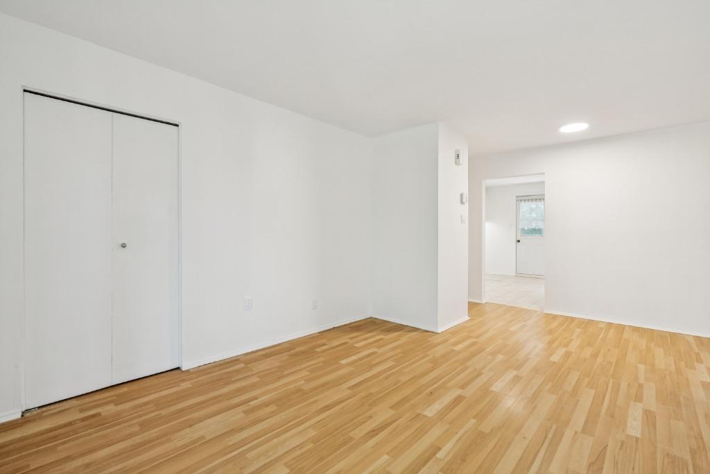 68 6e Avenue app 8 - Ile-Perrot 5