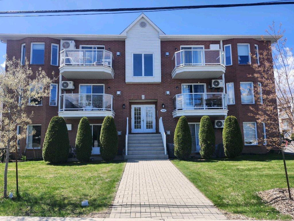 7035 Chemin de Chambly #203, Saint-Hubert, Longueuil, QC, Canada — photo 2