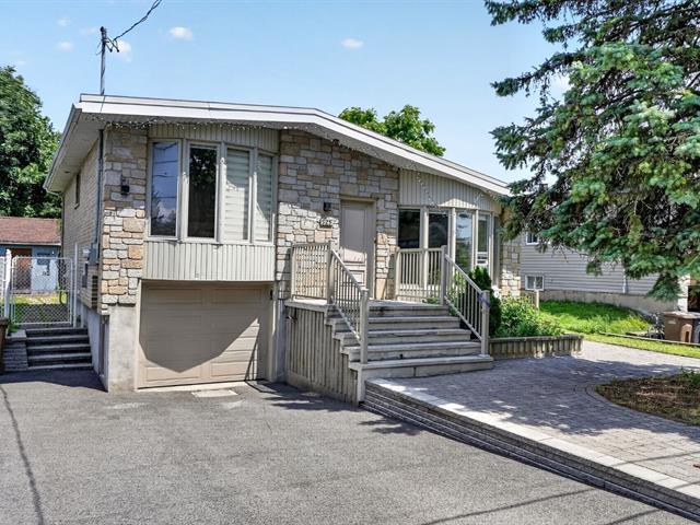 925 Rue de Lourdes — photo 1