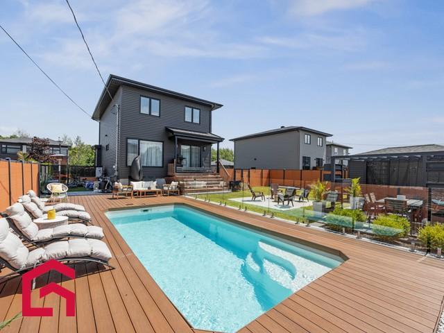 131 3e Avenue — photo 2