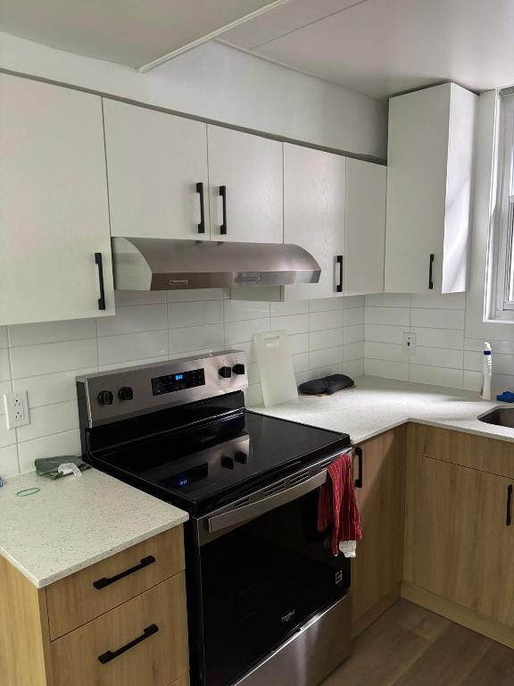 5051 Avenue Grosvenor — photo 1