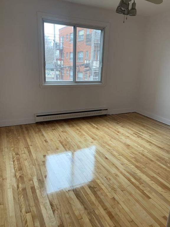 8515 Avenue Bloomfield — photo 2