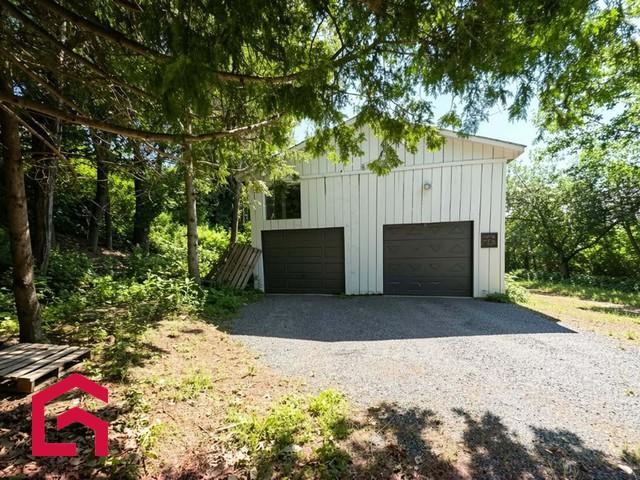 3302 3304 Rue Préville — photo 3