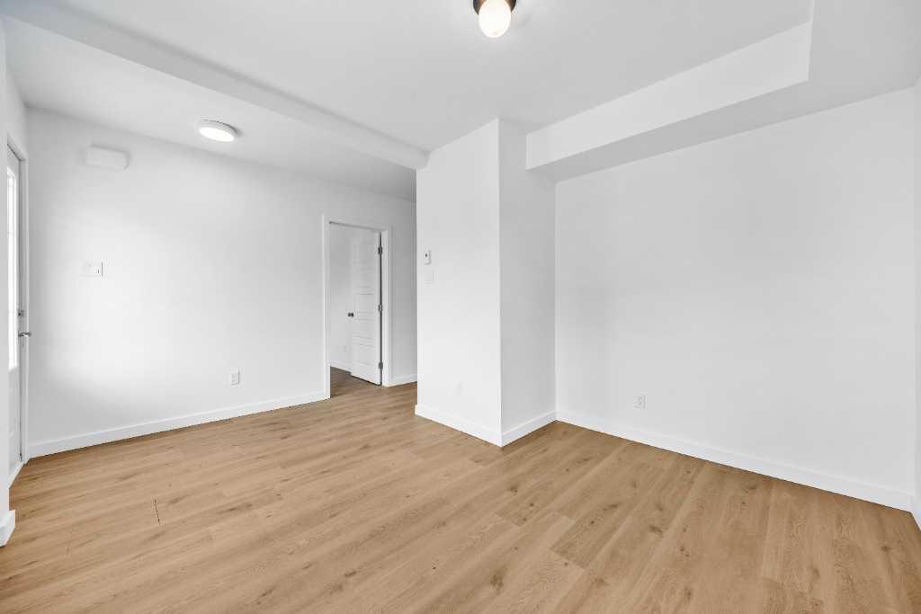 139 Rue Saint Hubert — photo 3