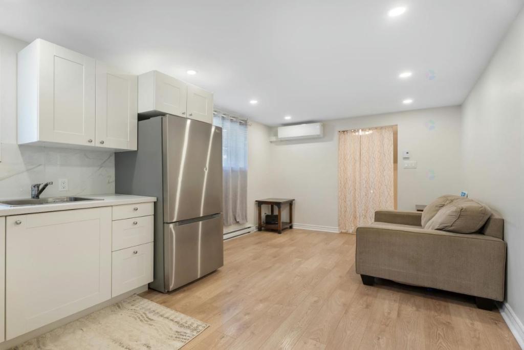 45e Avenue — photo 3