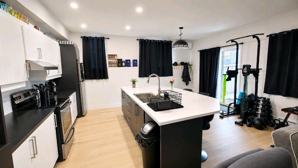 304 Chemin Saint-Louis — photo 1