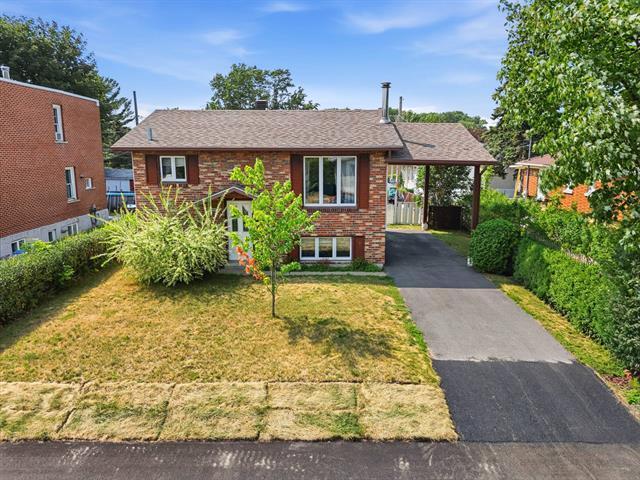 240 Rue Sheppard — photo 1