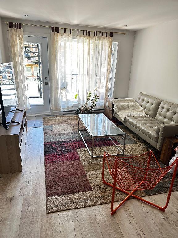 2-2139 rue sicard — photo 2