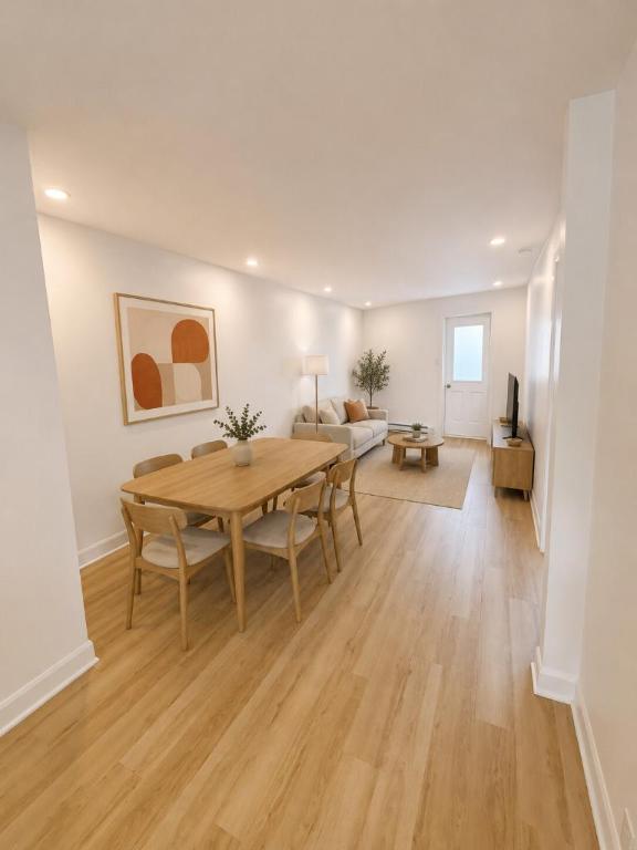 395 Rue Gilford — photo 1