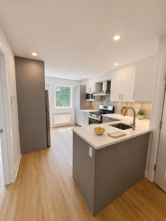 395 Rue Gilford — photo 2