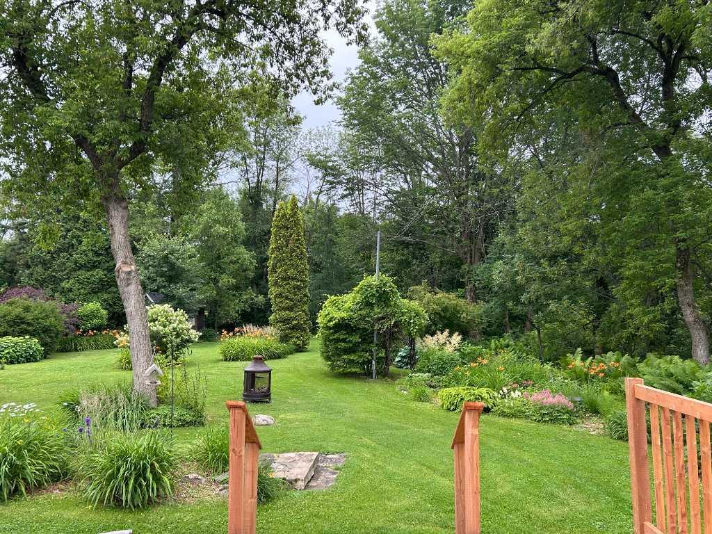 137 Rue Lapérade, Saint-Pierre-les-Becquets, QC, Canada — photo 3