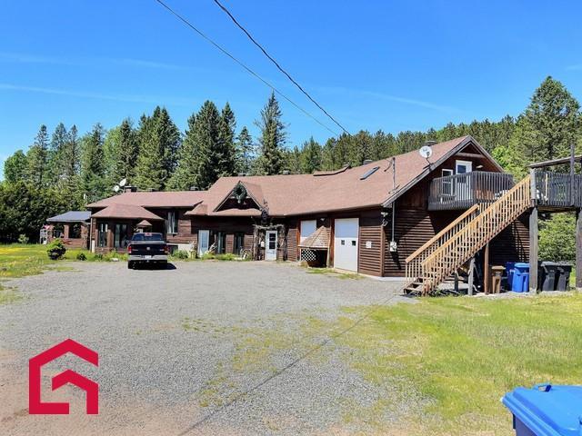 252 252A Ch. de Rockway Valley — photo 1