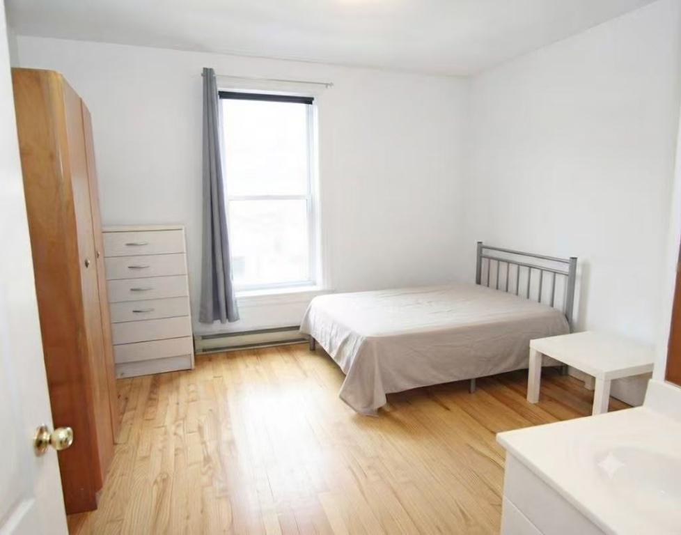 Chambre meublée à louer – Saint-Hyacinthe – 700$/mois — photo 1