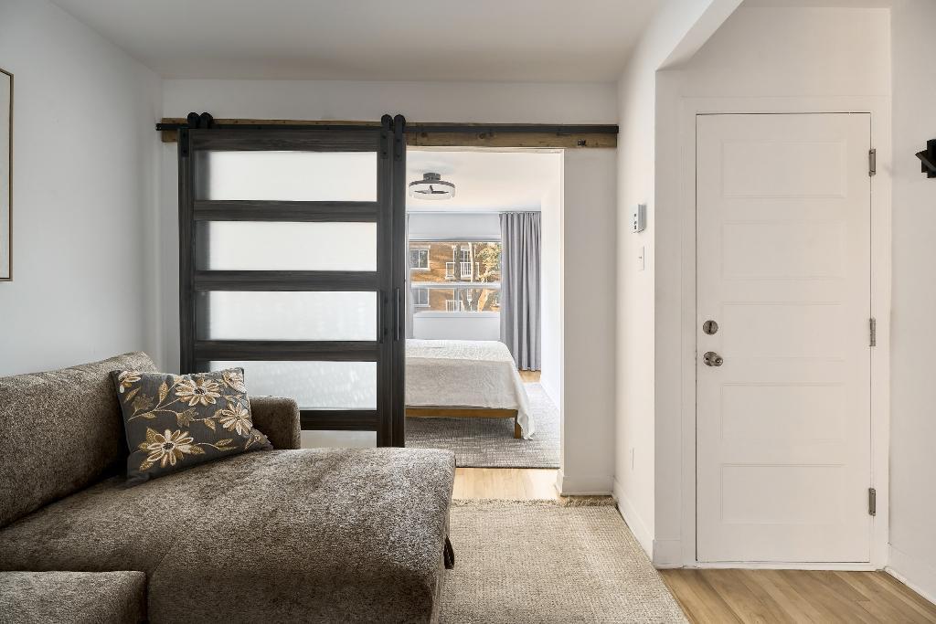 5228 Avenue Bourbonnière — photo 1