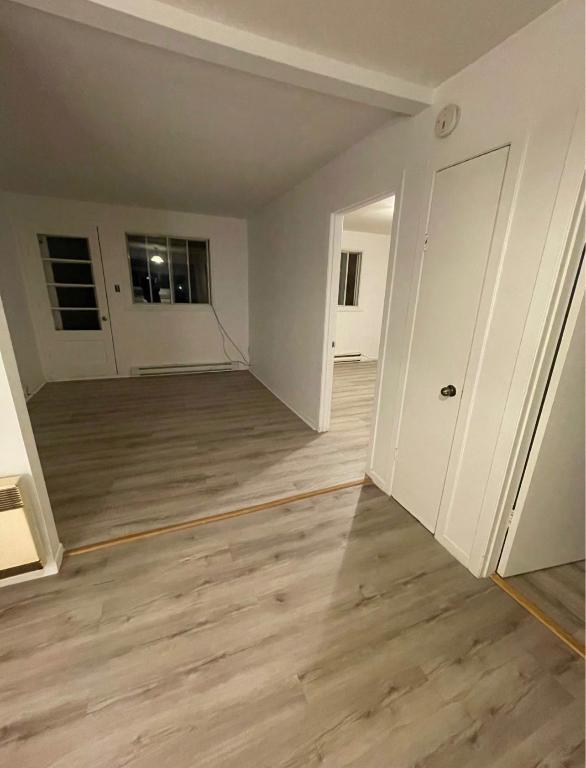 8324 59e Av — photo 2