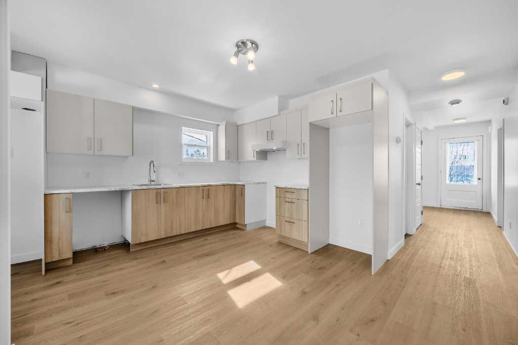 141 Rue Saint Hubert — photo 1