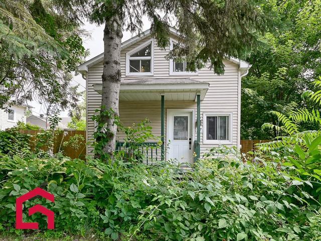 17 39e Avenue — photo 1