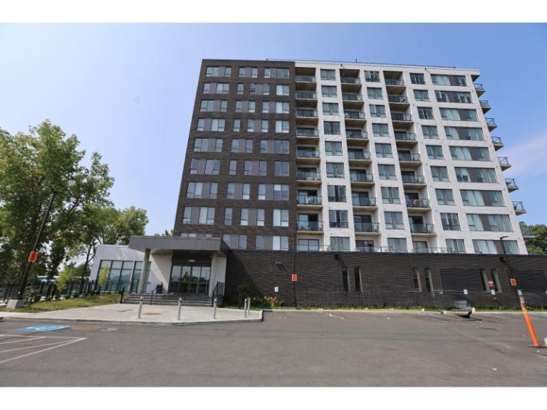 1200 Rue de Royan — photo 2