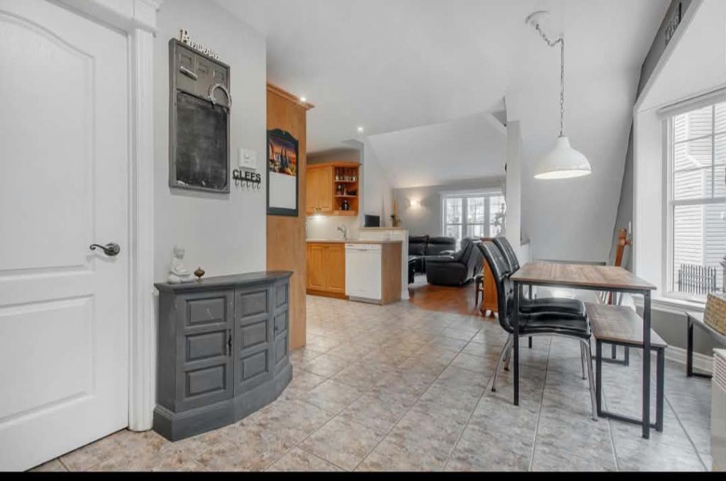 3293 Rue de la Sapinière — photo 2