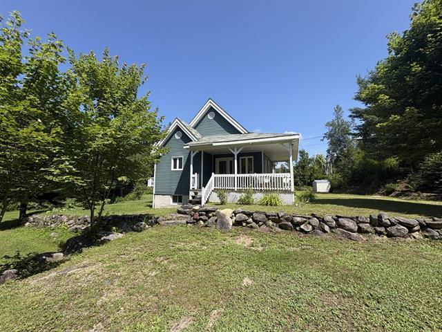 239 Ch. du Lac-Doré S. — photo 1