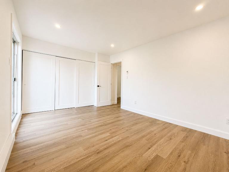 2 CH - 1 SDB - Longueuil - $1,600 /mo 5