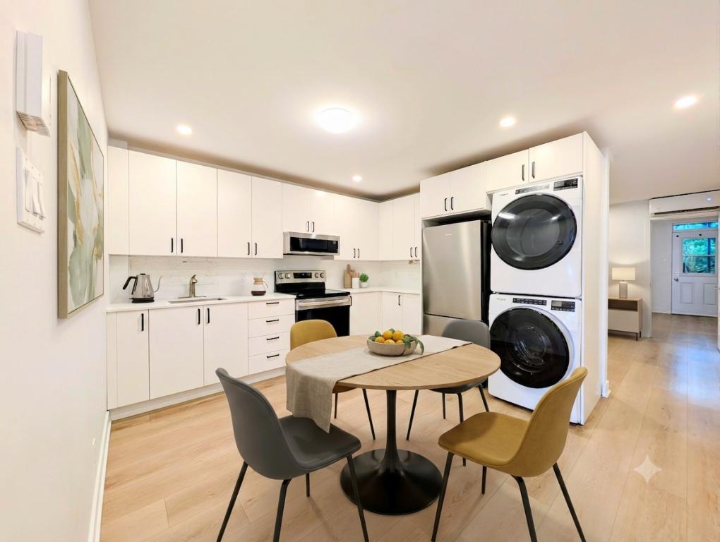 3815 Rue Evelyn — photo 1