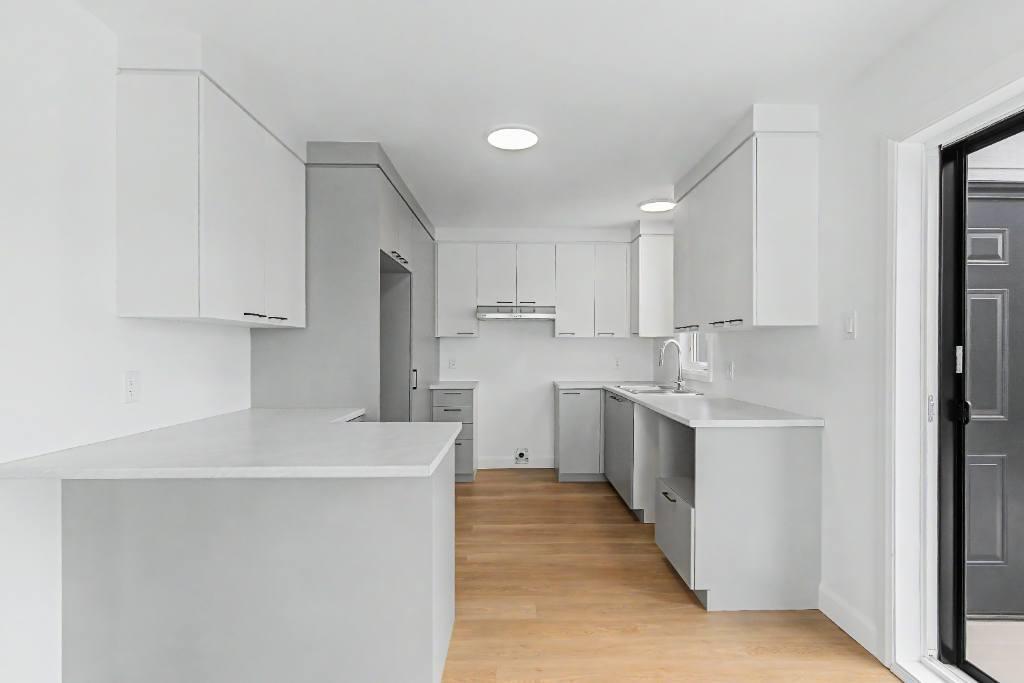 condo neuf à louer 4