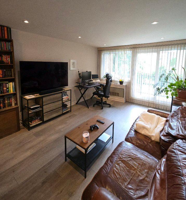 CESSION DE BAIL – LEASE TRANSFER - 1er OCTOBRE — photo 1