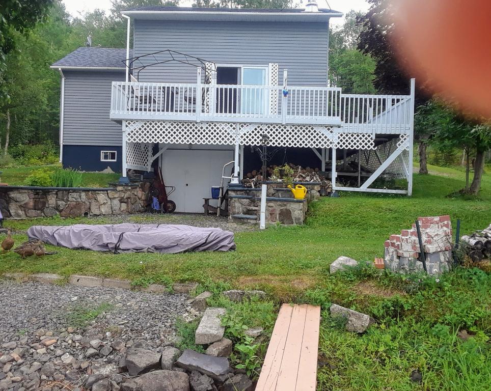 11 Chemin Privé, Saint-Fabien, QC, Canada — photo 2