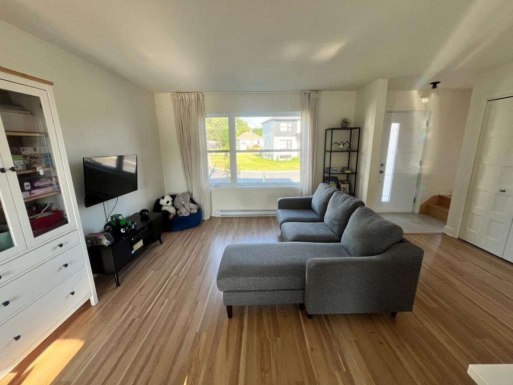 31 Rue des Mésanges, Bedford, QC, Canada — photo 2