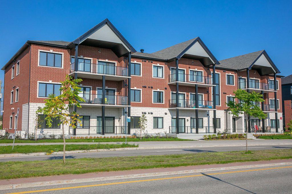 CONDO LOCATIF 41/2 À LOUER | QUARTIER ÉQUESTRE SHERBROOKE 5