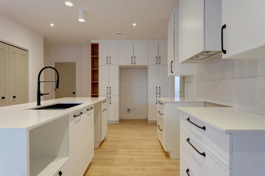 5 1/2 comme neuf à louer - Bachelor au sous-sol - 1er Sept ou Oct - Blainville — photo 2