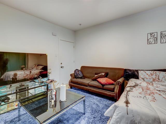 351 355 Rue de la Chapelle — photo 3