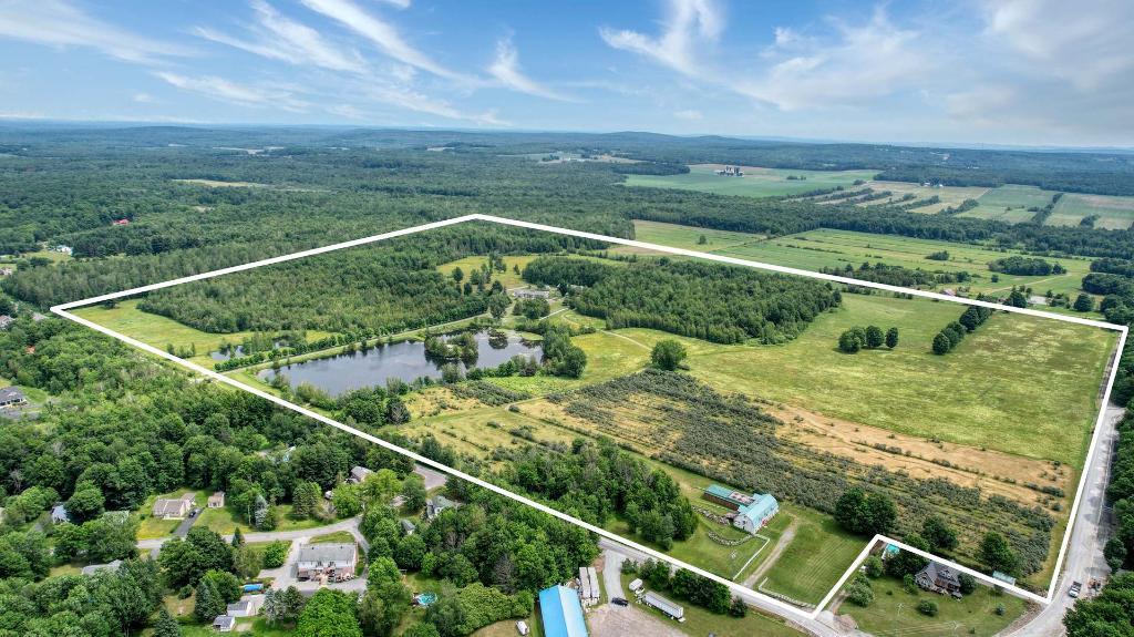 1825 Avenue du Lac Est, Roxton Pond, QC, Canada — photo 1