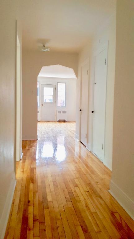 4525 Avenue Saint-Kevin — photo 1