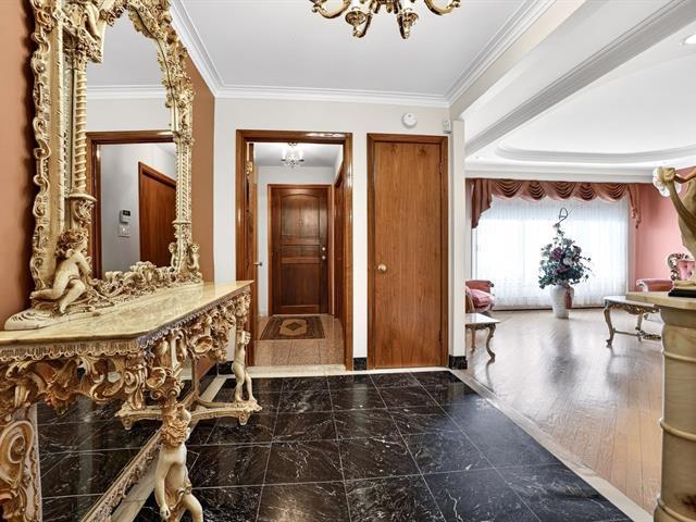 7280 7284 Rue Beauchesne — photo 3