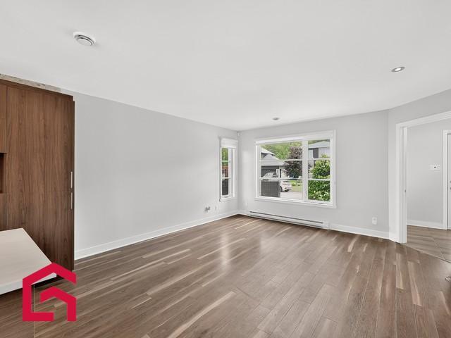 42 Rue du Ruisseau — photo 3