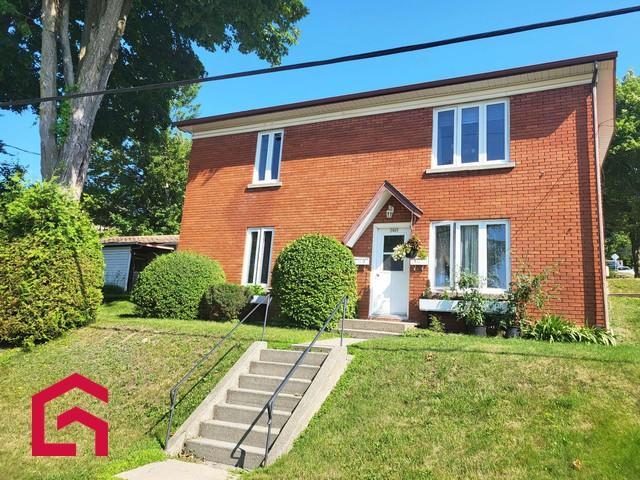2465 Rue Maisonneuve — photo 2