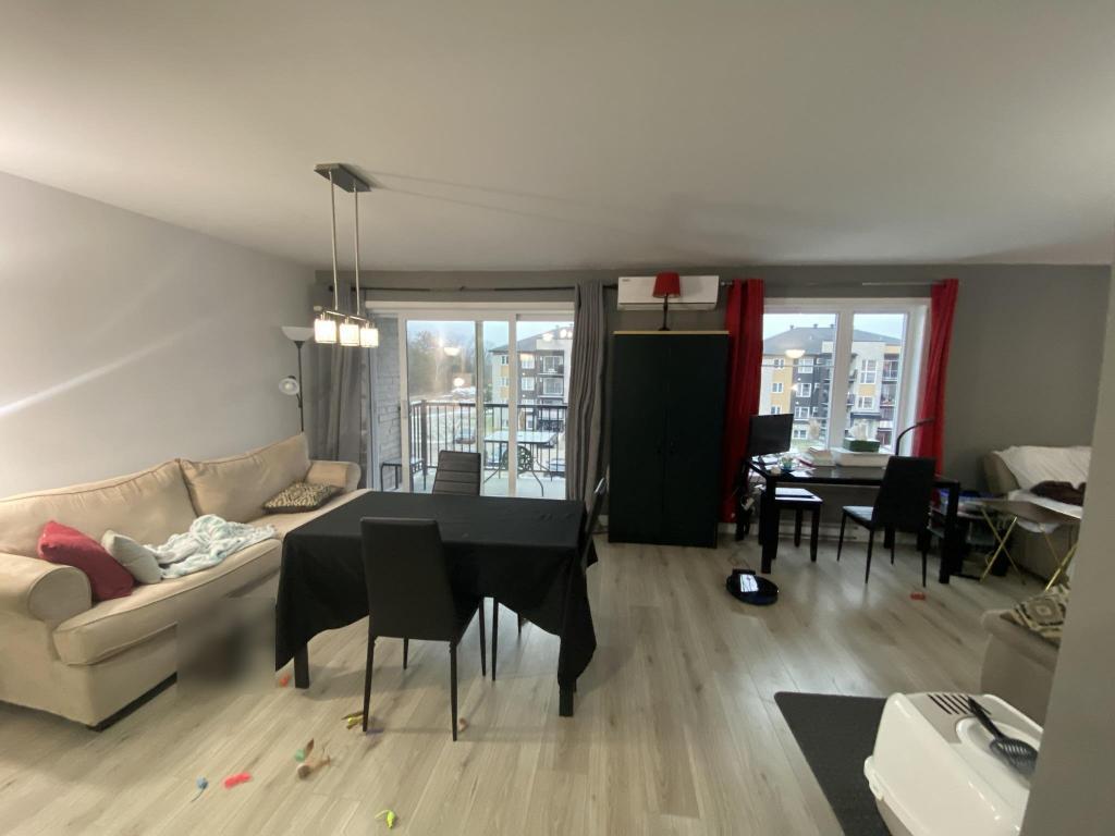 245 Rue Jean-Paul-Riopelle #301 — photo 1