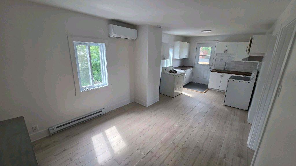 Logement 4 1/2 — photo 1