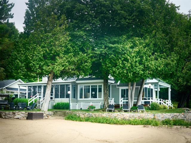 266 Ch. du Tour-du-Lac — photo 1
