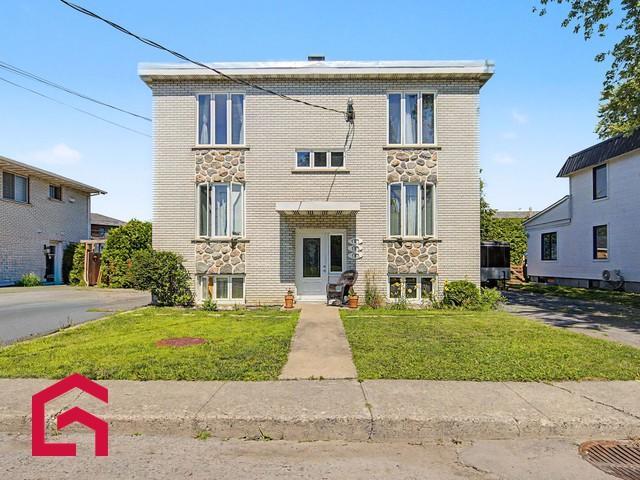183 187 Rue Michel-Messier — photo 1