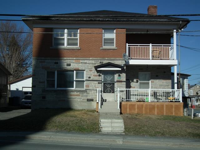 532 14e Avenue — photo 1